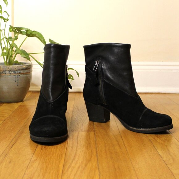 Slouchy Cowboy Bootie - Size 6 - Picture 2 of 7